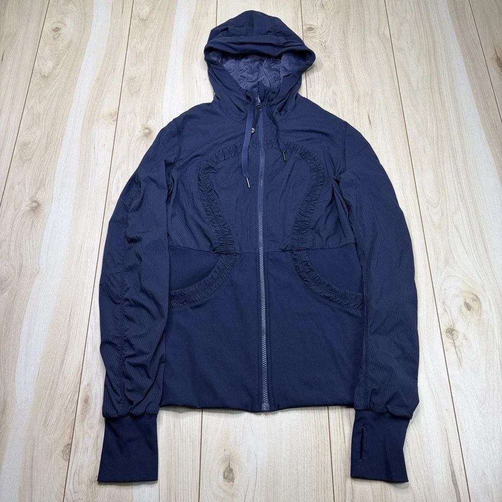 lululemon Dance Studio jacket W Hood Reversible size 10 Navy